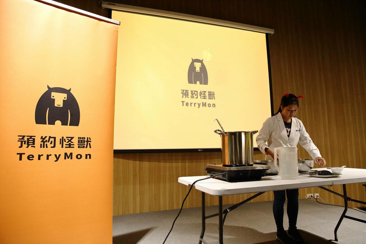 【蟬說:夕陽漫漫】台中獨家毛孩萬聖節露營派對〜百犬夜行-Ha