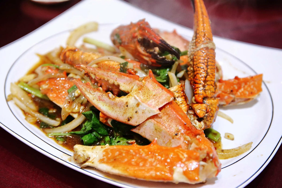 【梧棲漁港海鮮餐廳推薦】鹿港平價海鮮,代客料理價格親民,海鮮