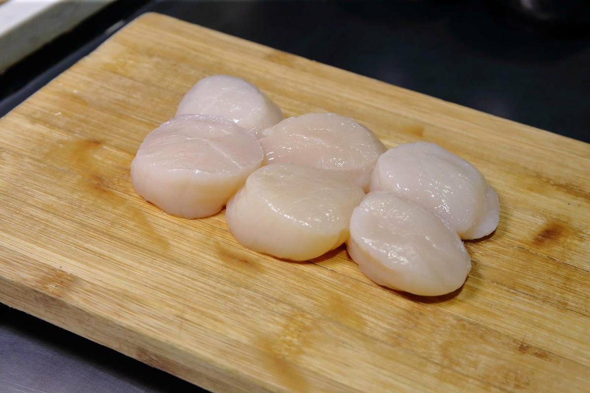 Google 評論4.8高分，無菜單鐵板燒 近在林口，人氣套