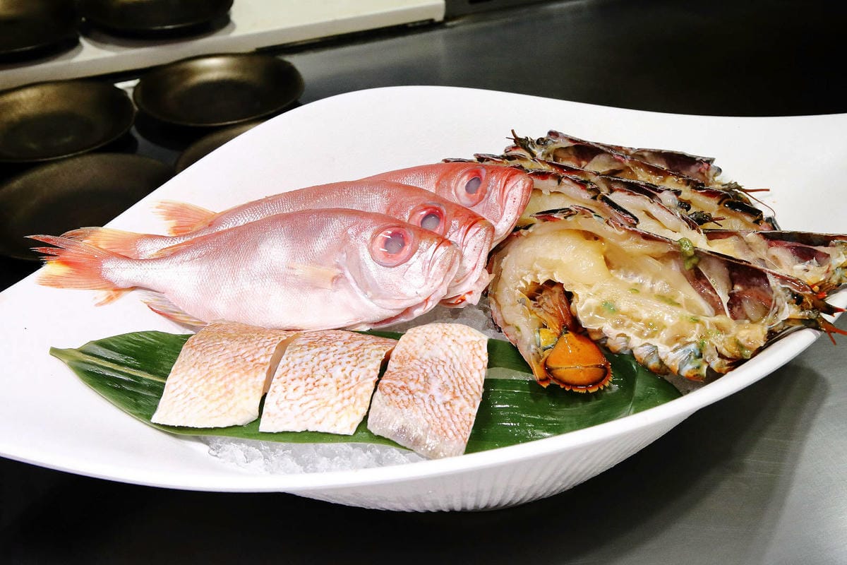 Google 評論4.8高分，無菜單鐵板燒 近在林口，人氣套