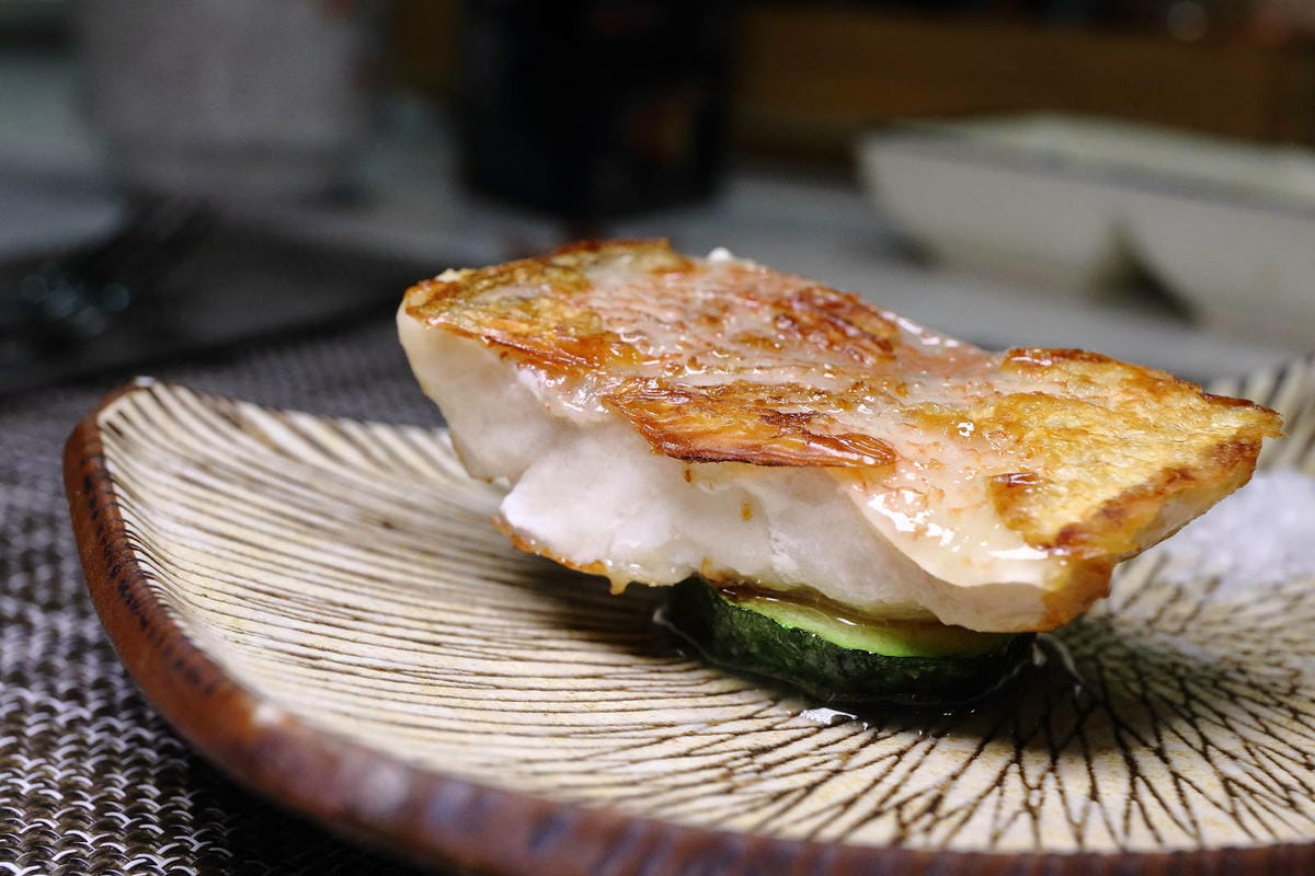 Google 評論4.8高分，無菜單鐵板燒 近在林口，人氣套