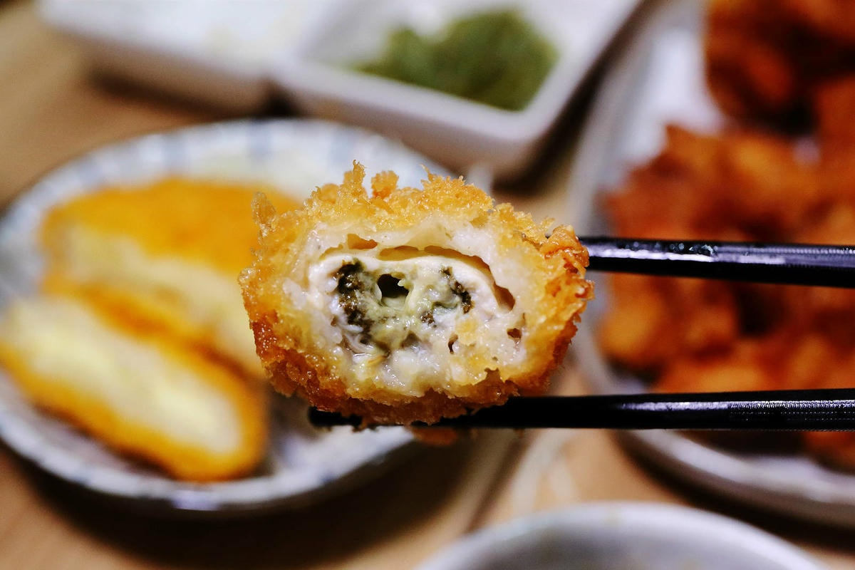 淡水平價丼飯、日式炸天婦羅推薦!隱藏版超人氣浮誇丼飯!19種