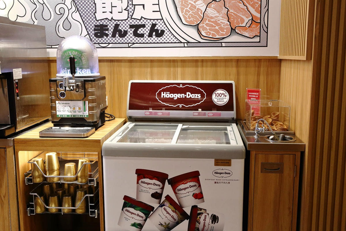 吃燒肉還能看海景?!基隆唯一無敵海景燒肉吃到飽!燒肉吃到飽推