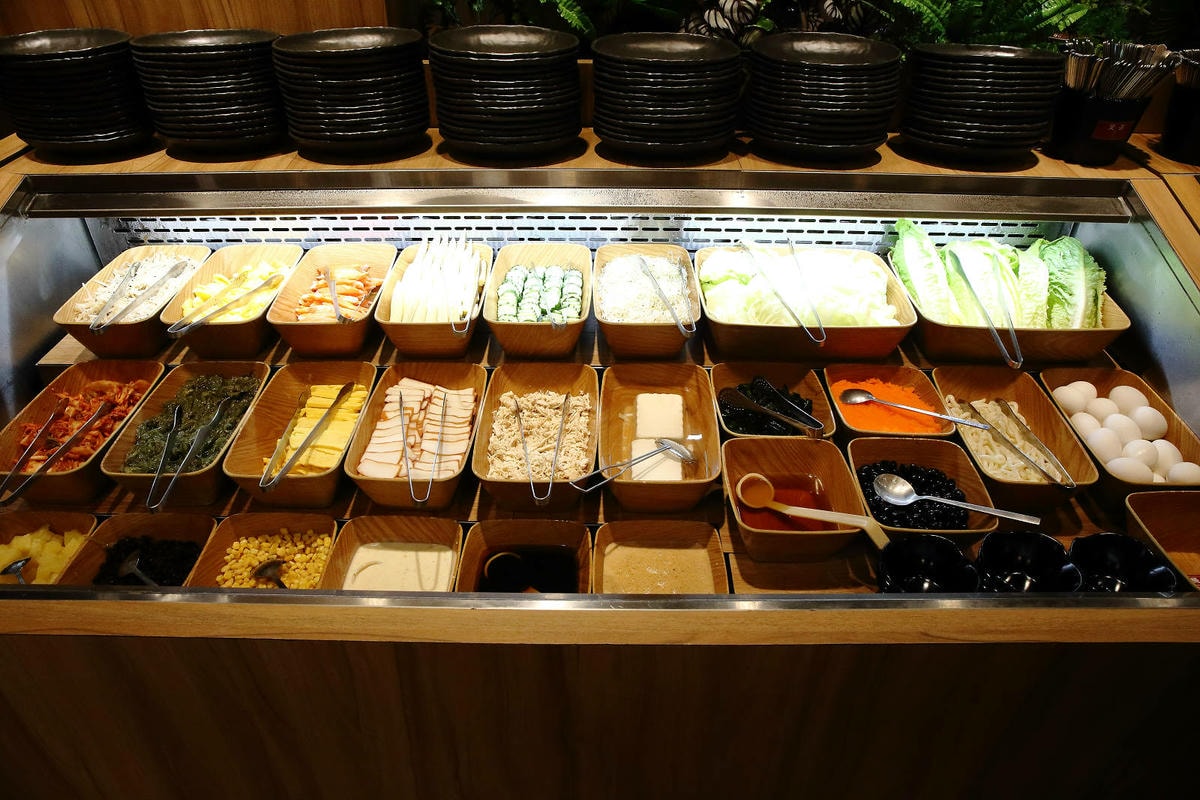 吃燒肉還能看海景?!基隆唯一無敵海景燒肉吃到飽!燒肉吃到飽推