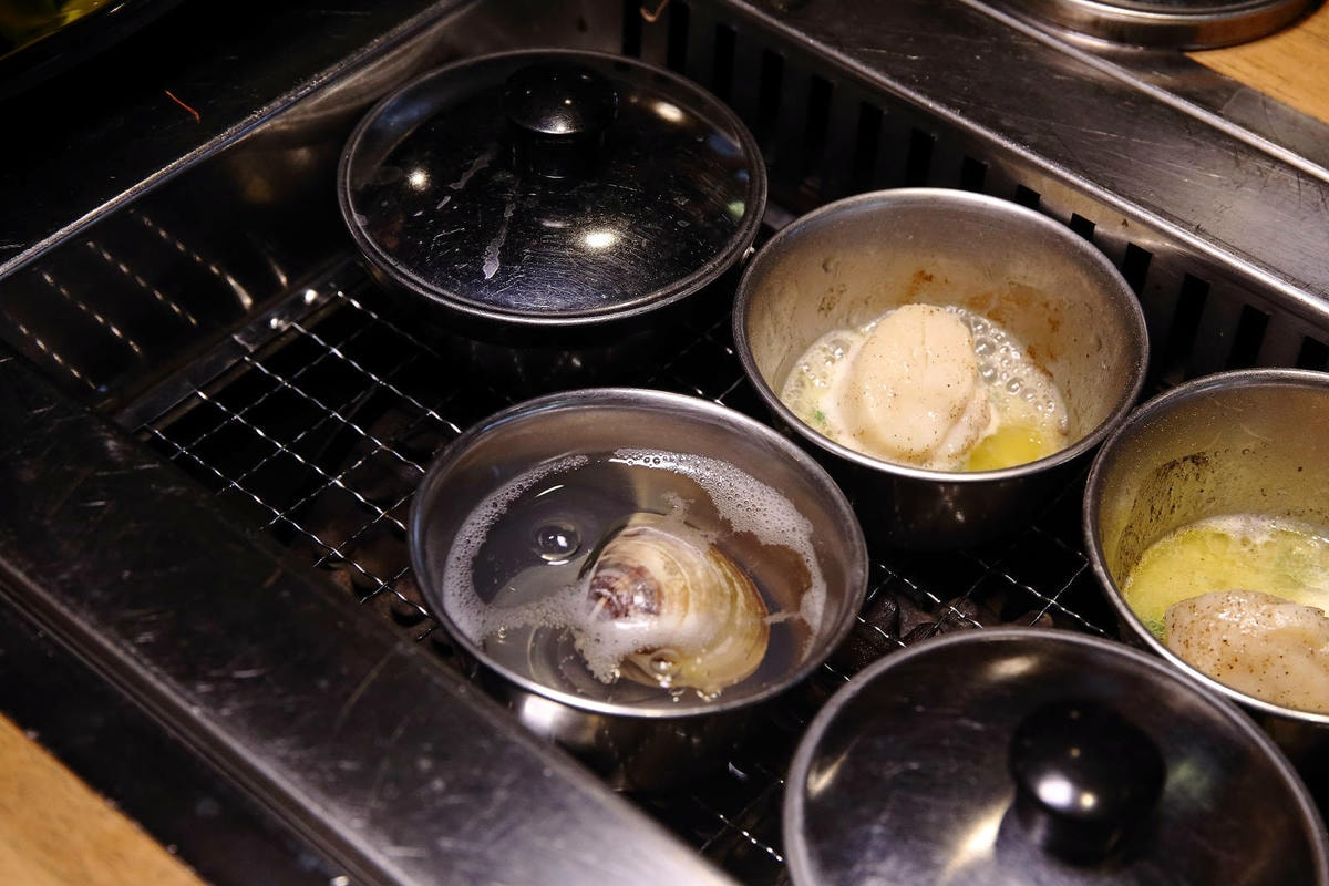 吃燒肉還能看海景?!基隆唯一無敵海景燒肉吃到飽!燒肉吃到飽推