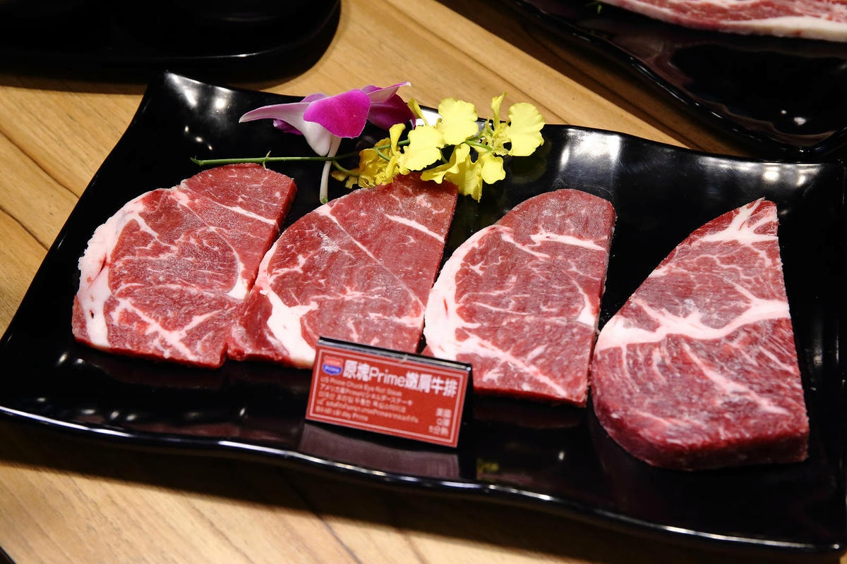 吃燒肉還能看海景?!基隆唯一無敵海景燒肉吃到飽!燒肉吃到飽推