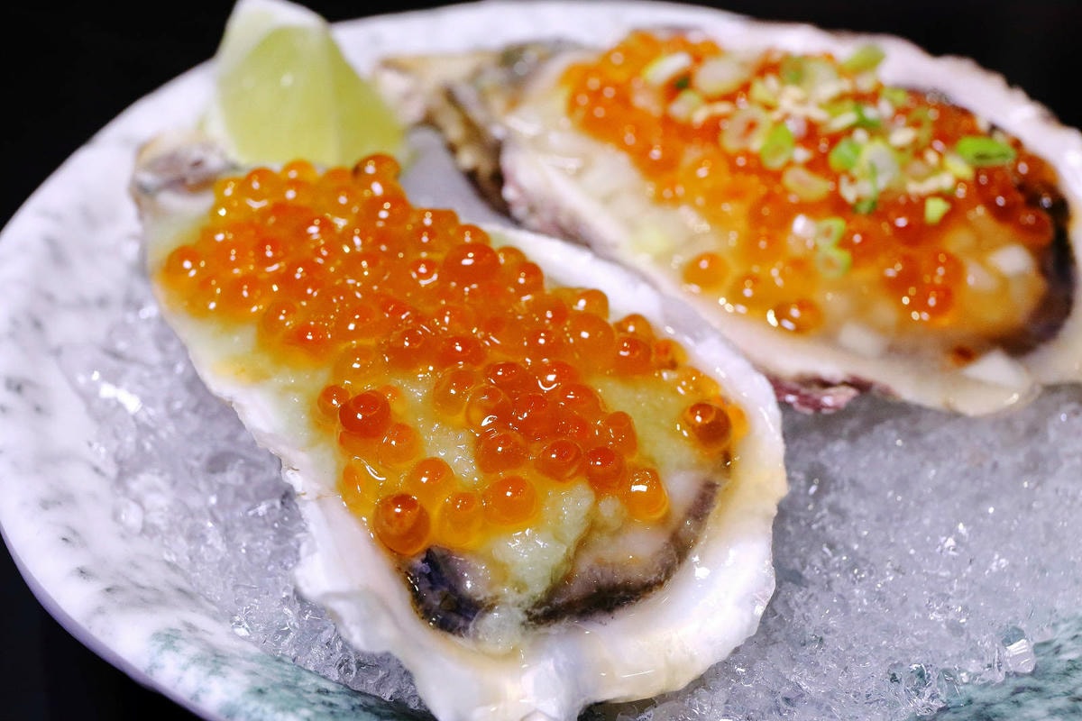 【新開店】串燒自動燒烤搶先吃!一起烤串-想吃什麼串燒放上去就