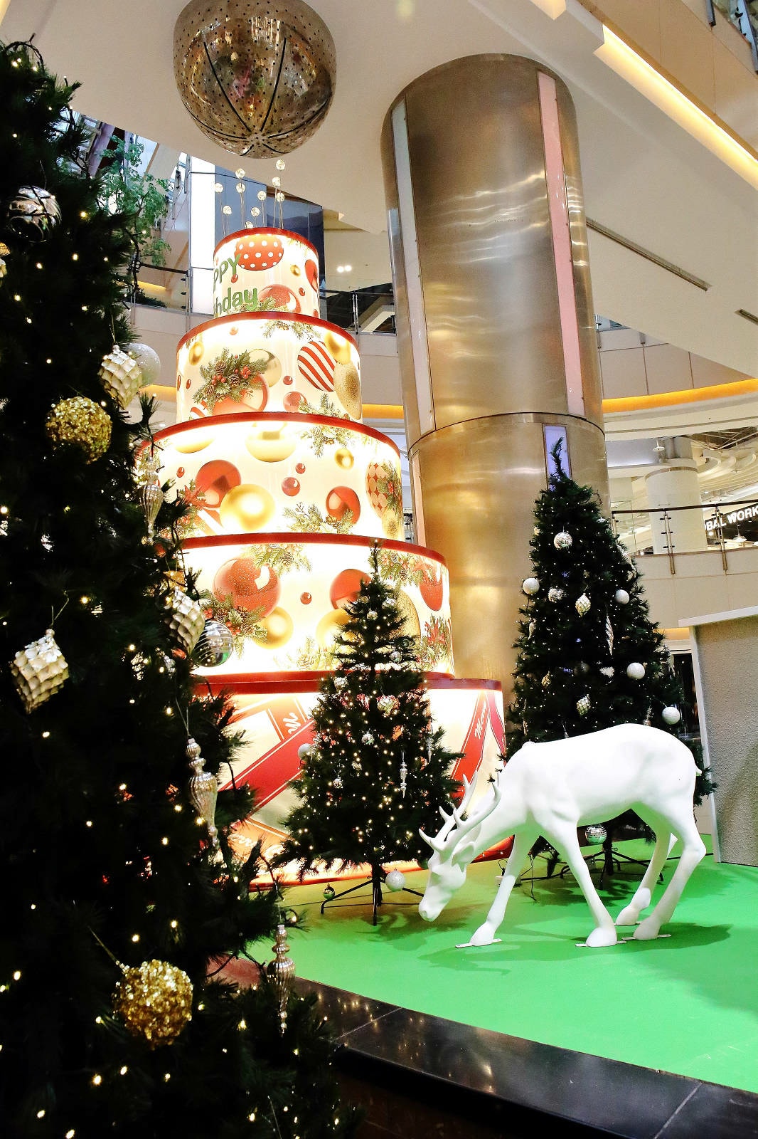 2024年最美室內聖誕裝置藝術在大江購物中心!絕美打卡秘境等 2024年最美室內聖誕裝置藝術在大江購物中心!絕美打卡秘境等