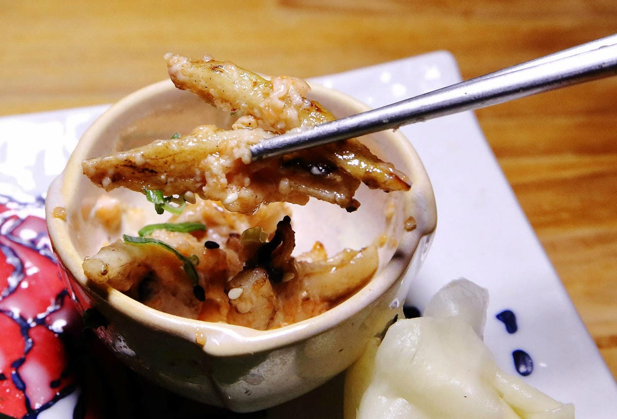 台北日式無菜單料理推薦，建一食堂八品精緻餐點，比臉大的爆卵麵