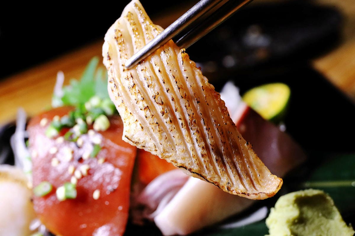 台北日式無菜單料理推薦，建一食堂八品精緻餐點，比臉大的爆卵麵