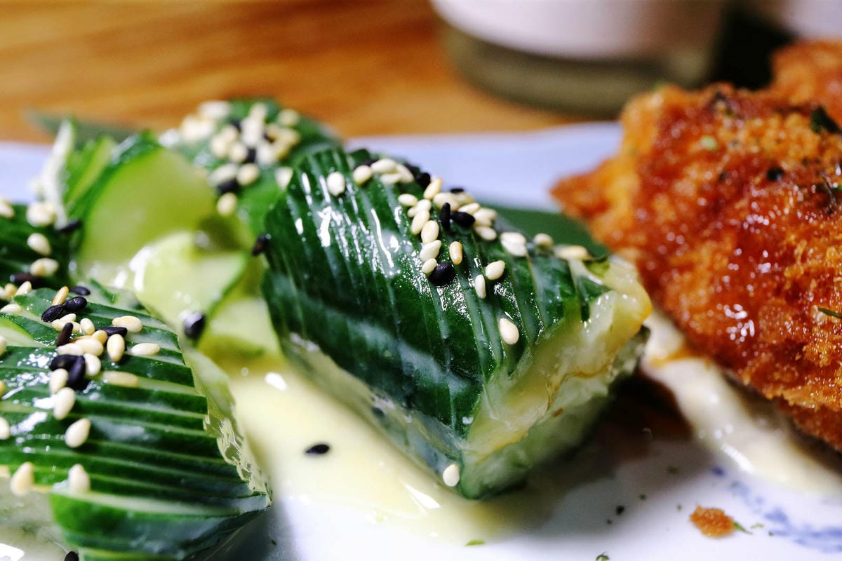 台北日式無菜單料理推薦，建一食堂八品精緻餐點，比臉大的爆卵麵