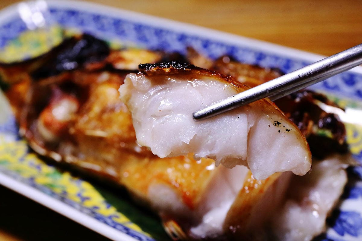 台北日式無菜單料理推薦，建一食堂八品精緻餐點，比臉大的爆卵麵