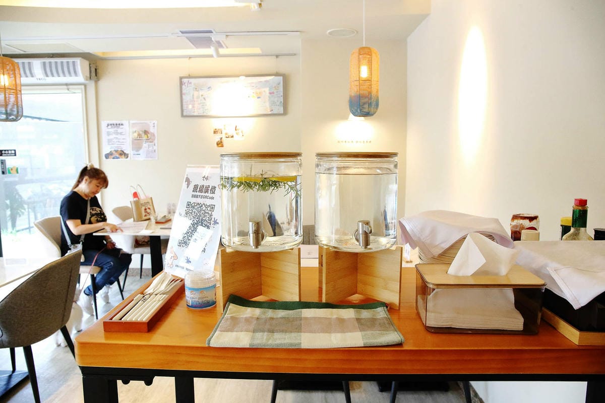 台北寵物友善餐廳|其時Bistro〜台北草地寵物餐廳,有專屬 台北寵物友善餐廳|其時Bistro〜台北草地寵物餐廳,有專屬