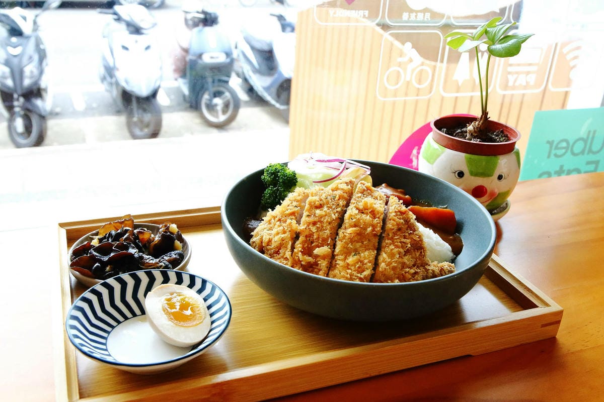 台北寵物友善餐廳|其時Bistro〜台北草地寵物餐廳,有專屬 台北寵物友善餐廳|其時Bistro〜台北草地寵物餐廳,有專屬