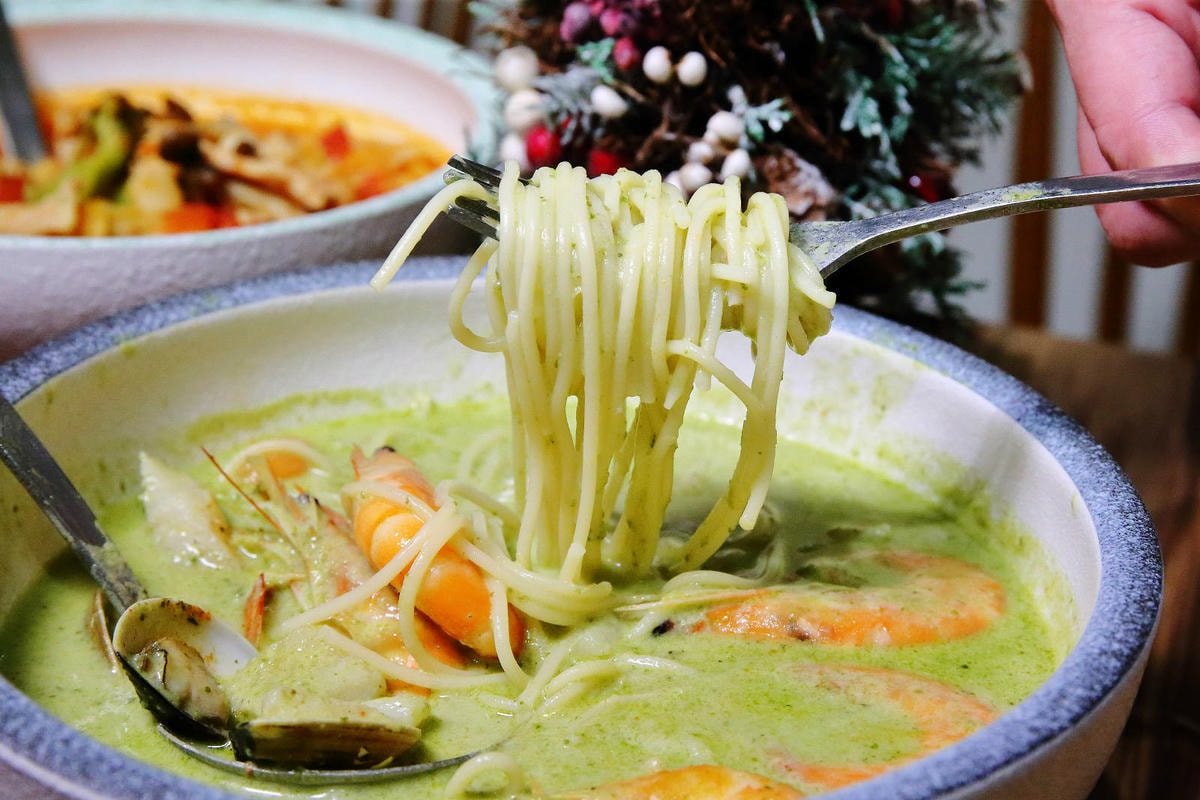 【幸福捷運站美食】新開幕!義匠義式湯麵-新莊昌明店,超級好吃 【幸福捷運站美食】新開幕!義匠義式湯麵-新莊昌明店,超級好吃