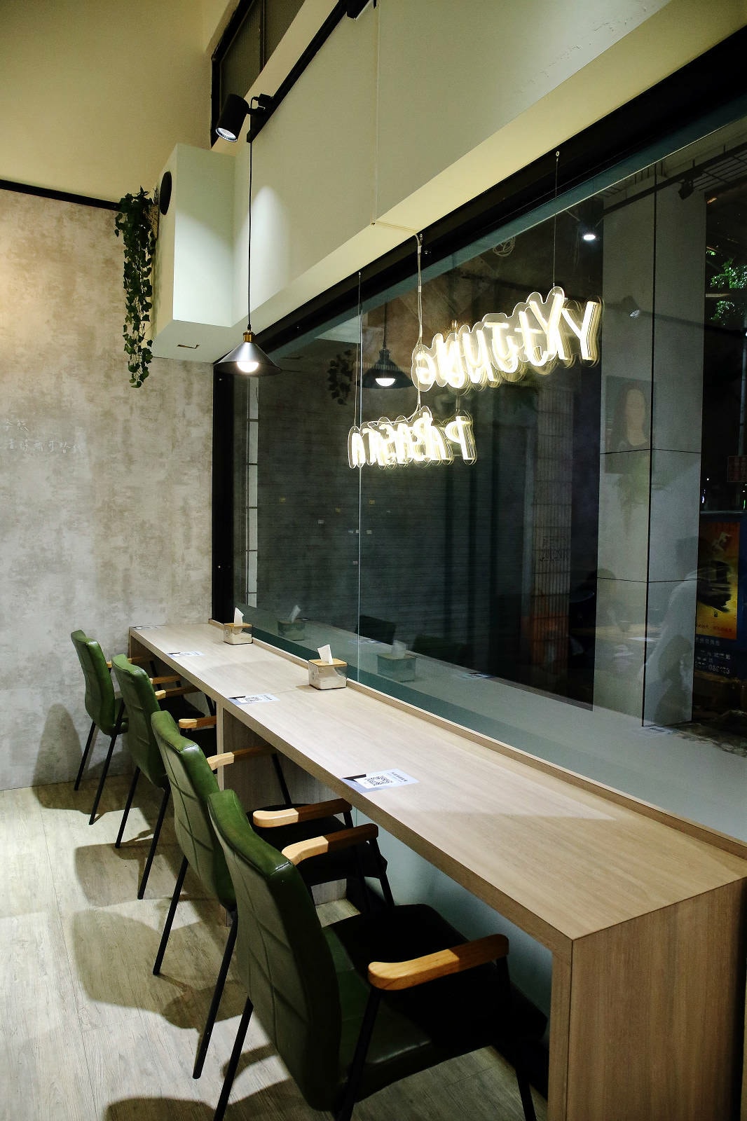 【幸福捷運站美食】新開幕!義匠義式湯麵-新莊昌明店,超級好吃 【幸福捷運站美食】新開幕!義匠義式湯麵-新莊昌明店,超級好吃