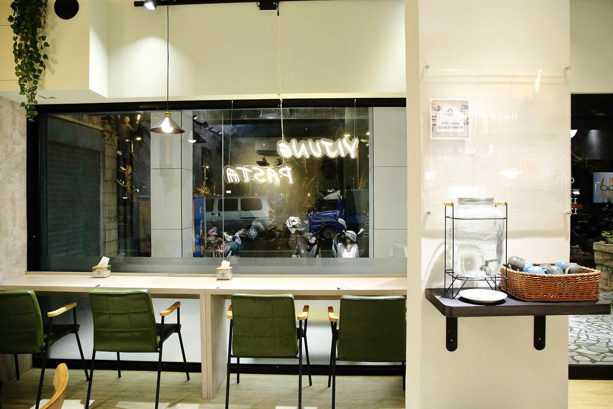 【幸福捷運站美食】新開幕!義匠義式湯麵-新莊昌明店,超級好吃 【幸福捷運站美食】新開幕!義匠義式湯麵-新莊昌明店,超級好吃