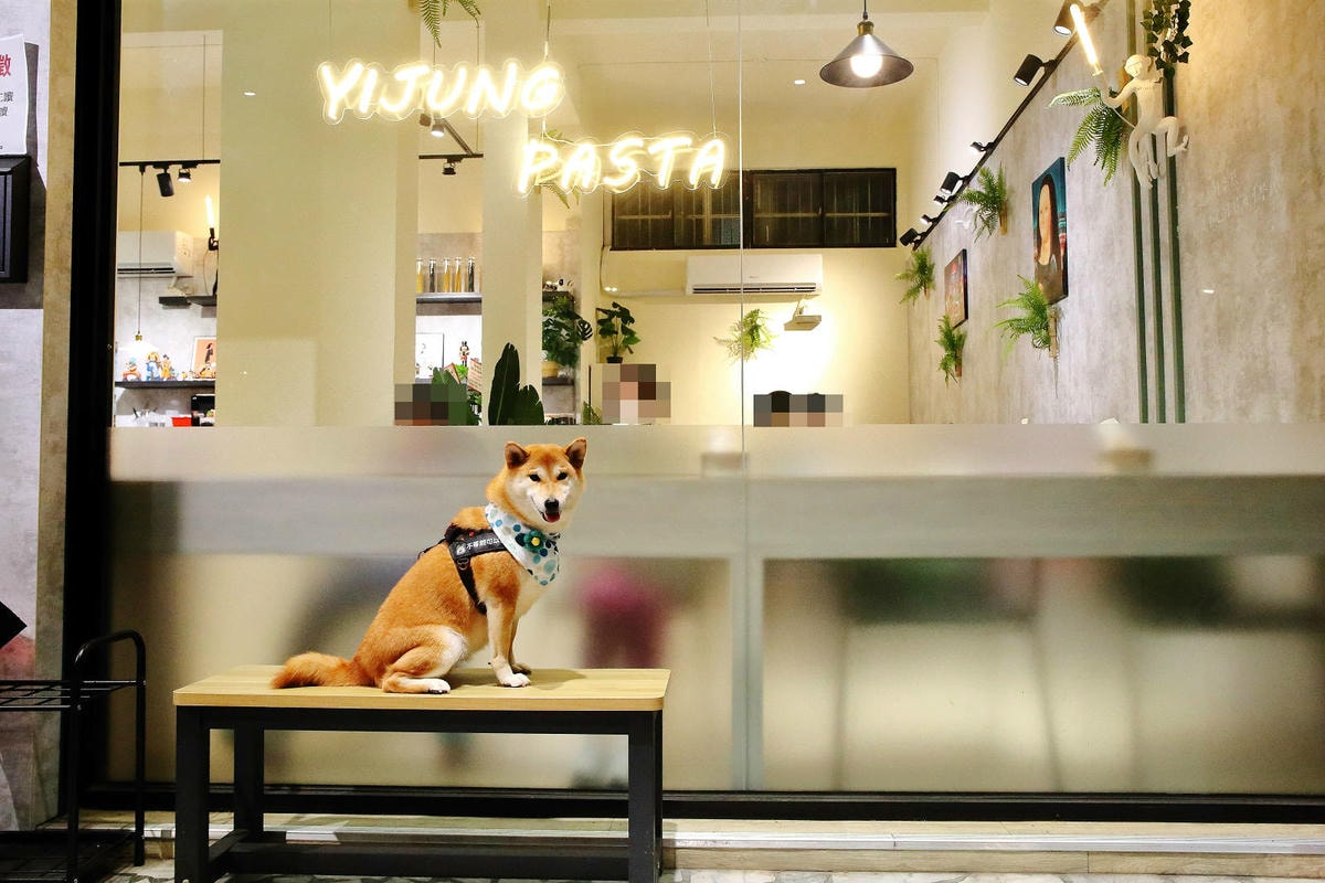 【幸福捷運站美食】新開幕!義匠義式湯麵-新莊昌明店,超級好吃 【幸福捷運站美食】新開幕!義匠義式湯麵-新莊昌明店,超級好吃