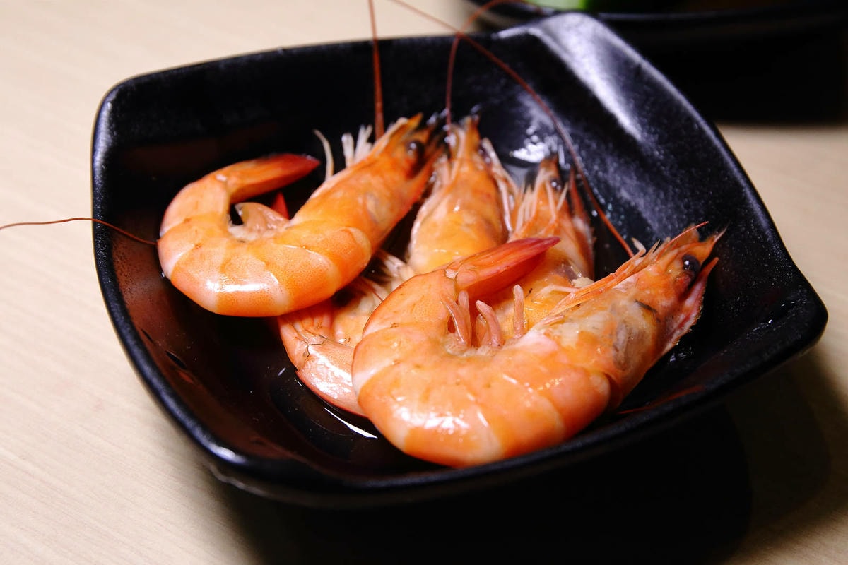 台北火鍋推薦,臨沂殿火鍋,無毒室內養殖白蝦端上桌,忠孝新生C