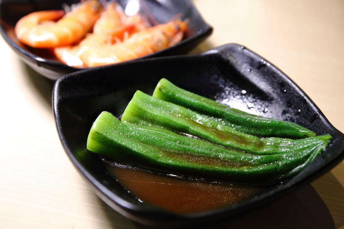 台北火鍋推薦,臨沂殿火鍋,無毒室內養殖白蝦端上桌,忠孝新生C