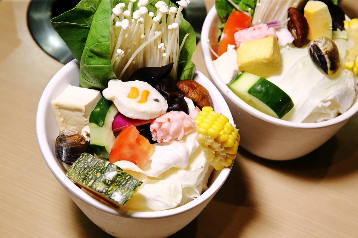 台北火鍋推薦,臨沂殿火鍋,無毒室內養殖白蝦端上桌,忠孝新生C