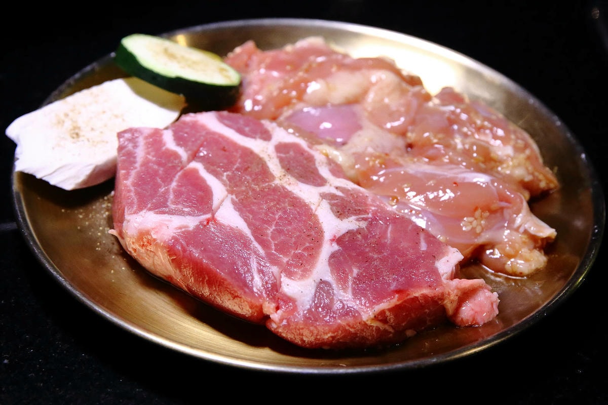 台中必訪!超夯特色燒肉店【燒肉滋滋】,韓式燒肉x韓式料理x韓