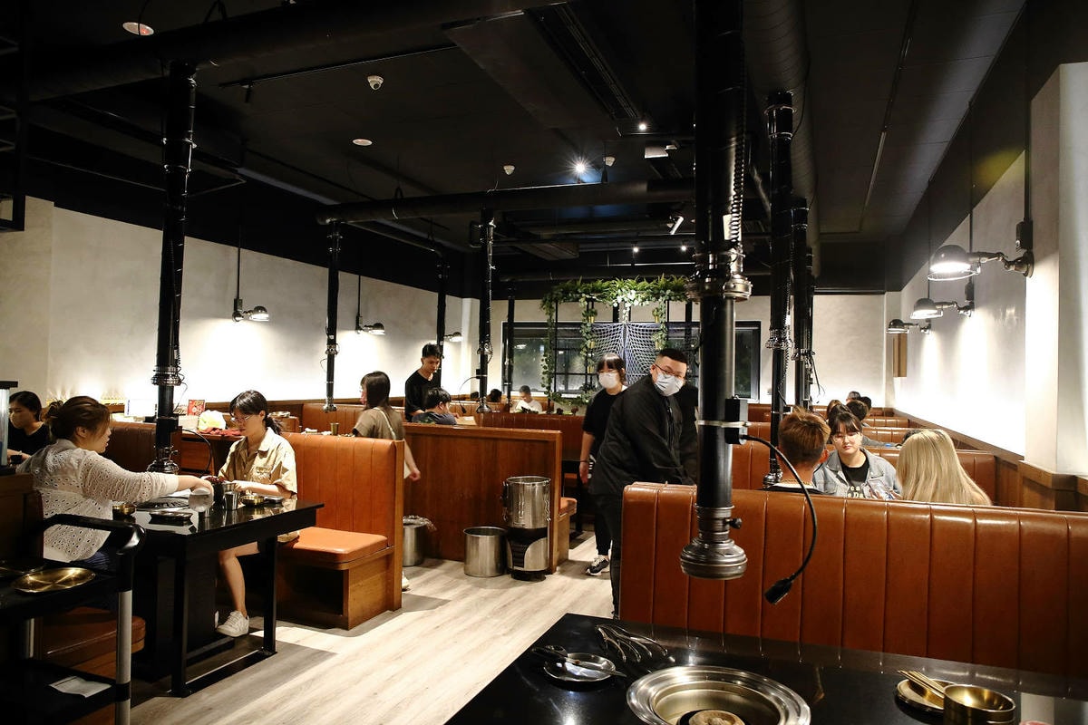 台中必訪!超夯特色燒肉店【燒肉滋滋】,韓式燒肉x韓式料理x韓