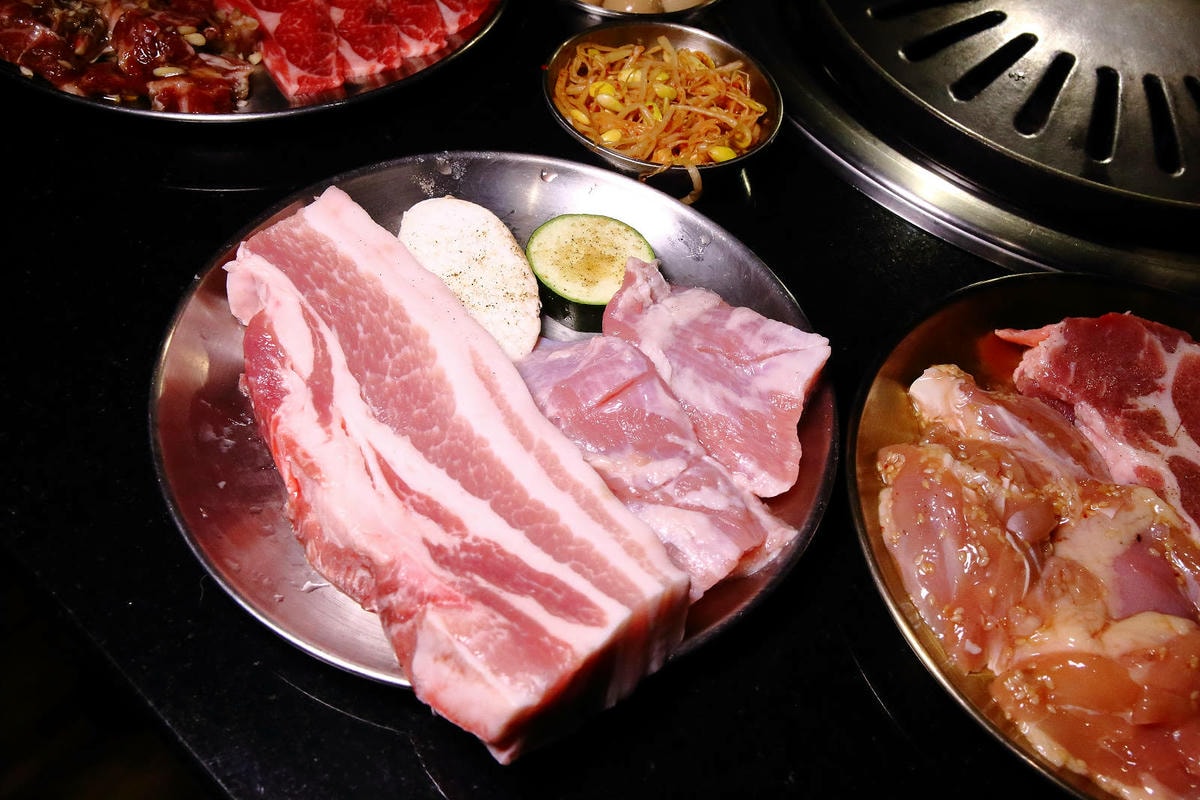 台中必訪!超夯特色燒肉店【燒肉滋滋】,韓式燒肉x韓式料理x韓