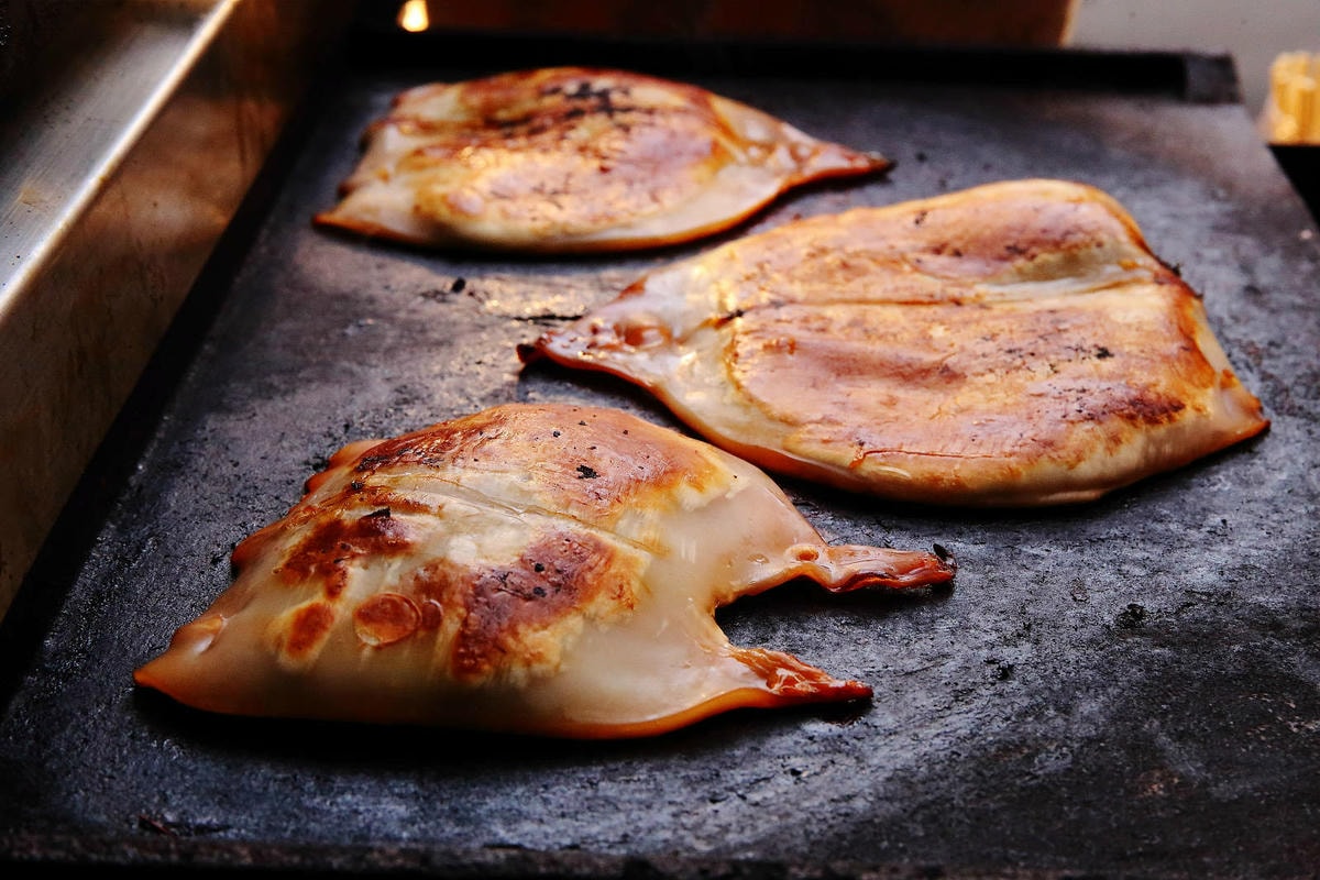 【迪化街美食】全台灣最好吃的魷魚-魷布院,年節暢銷零食、放假
