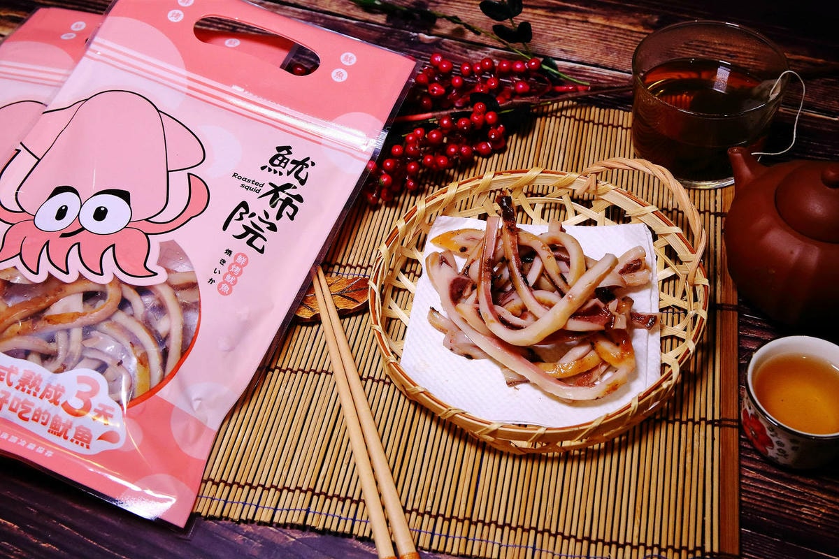 【迪化街美食】全台灣最好吃的魷魚-魷布院,年節暢銷零食、放假