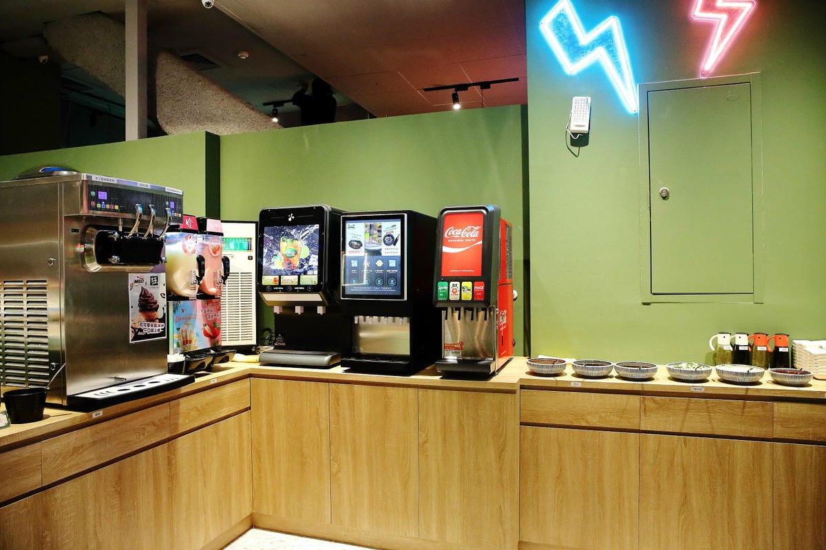 火鍋界新傳奇！【狂一鍋 西門町店】新台式火鍋第1品牌，還沒開