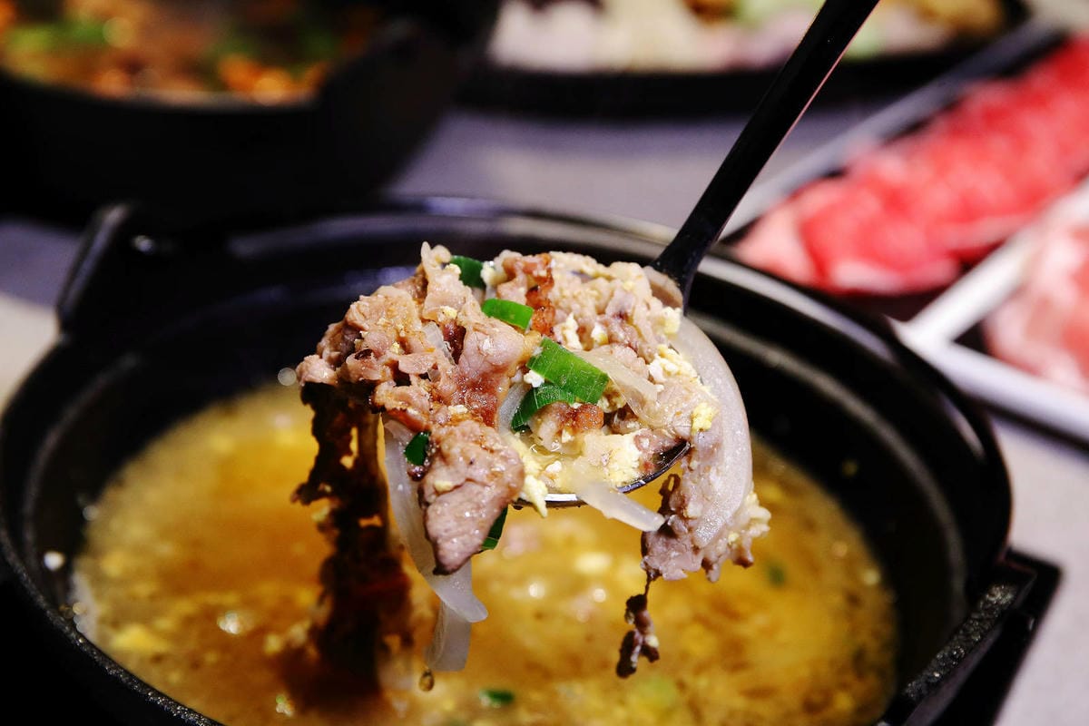 火鍋界新傳奇！【狂一鍋 西門町店】新台式火鍋第1品牌，還沒開