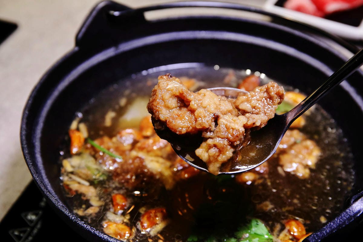 火鍋界新傳奇！【狂一鍋 西門町店】新台式火鍋第1品牌，還沒開