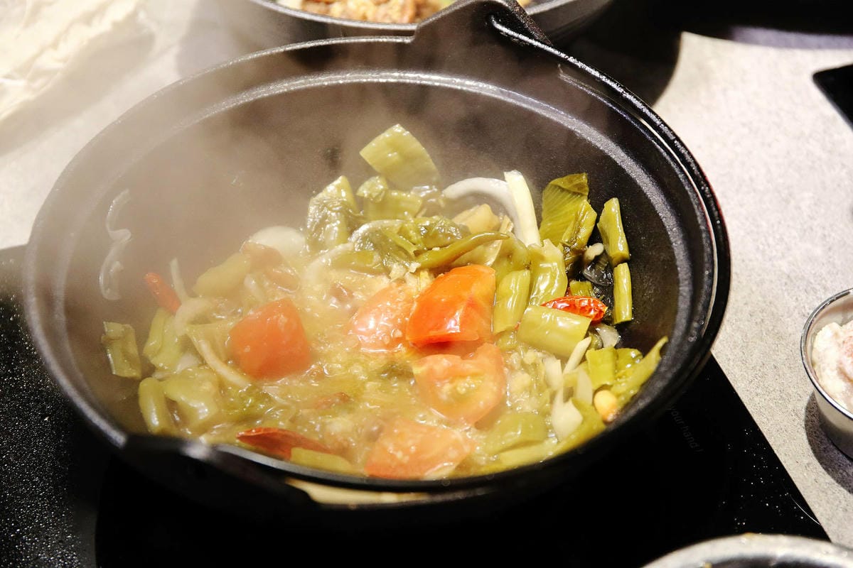 火鍋界新傳奇！【狂一鍋 西門町店】新台式火鍋第1品牌，還沒開