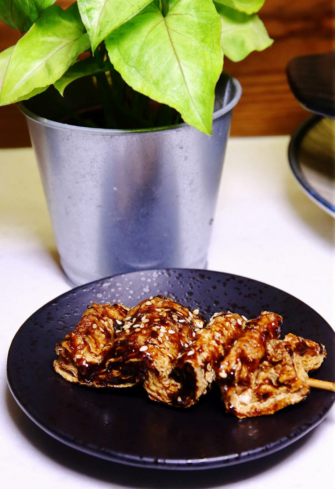 伙串滿酒場，中壢火車站旁串燒店，體驗道地串燒酒場文化，喝得痛