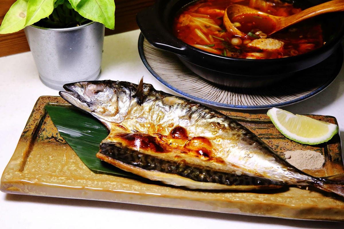 伙串滿酒場，中壢火車站旁串燒店，體驗道地串燒酒場文化，喝得痛