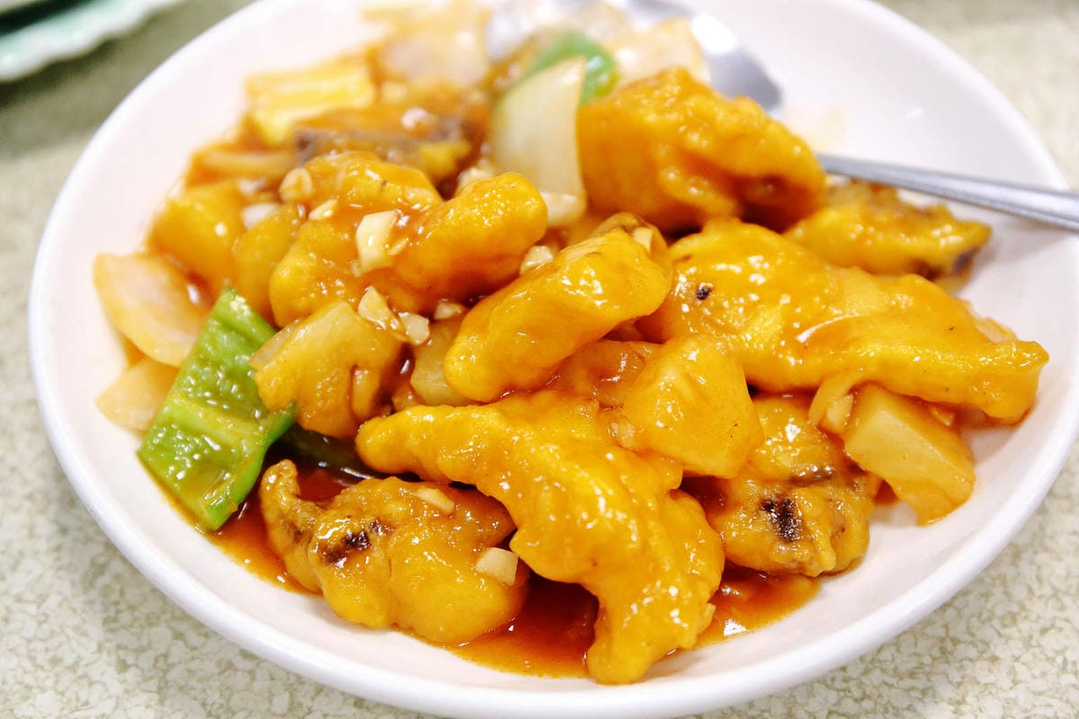 三街海鮮屋，桃園在地人狂推的平價熱炒海鮮，這家真的好猛⋯隨便