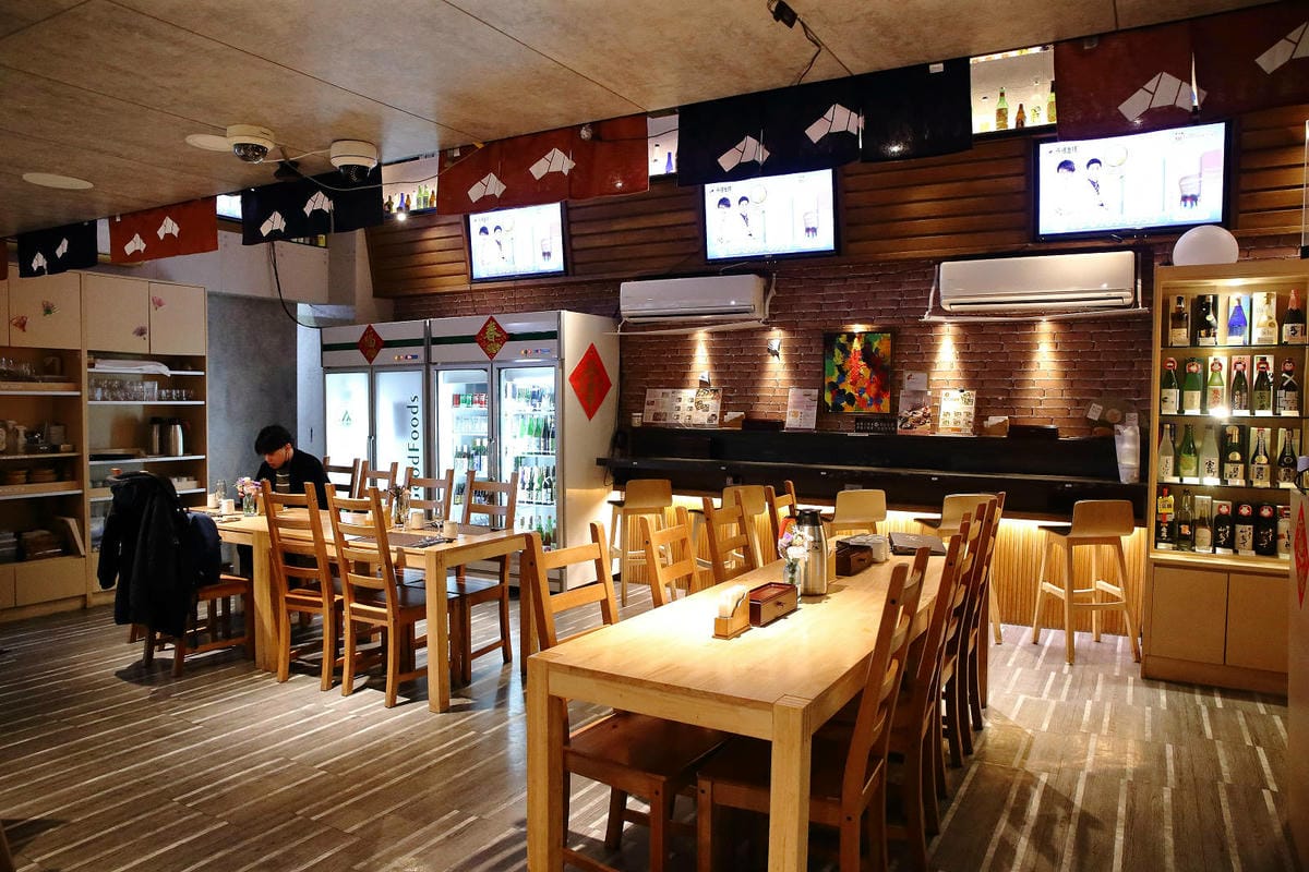 味屋居食 西湖店，和風料理｜餐酒館，嚴選頂級食材結合法式鐵板