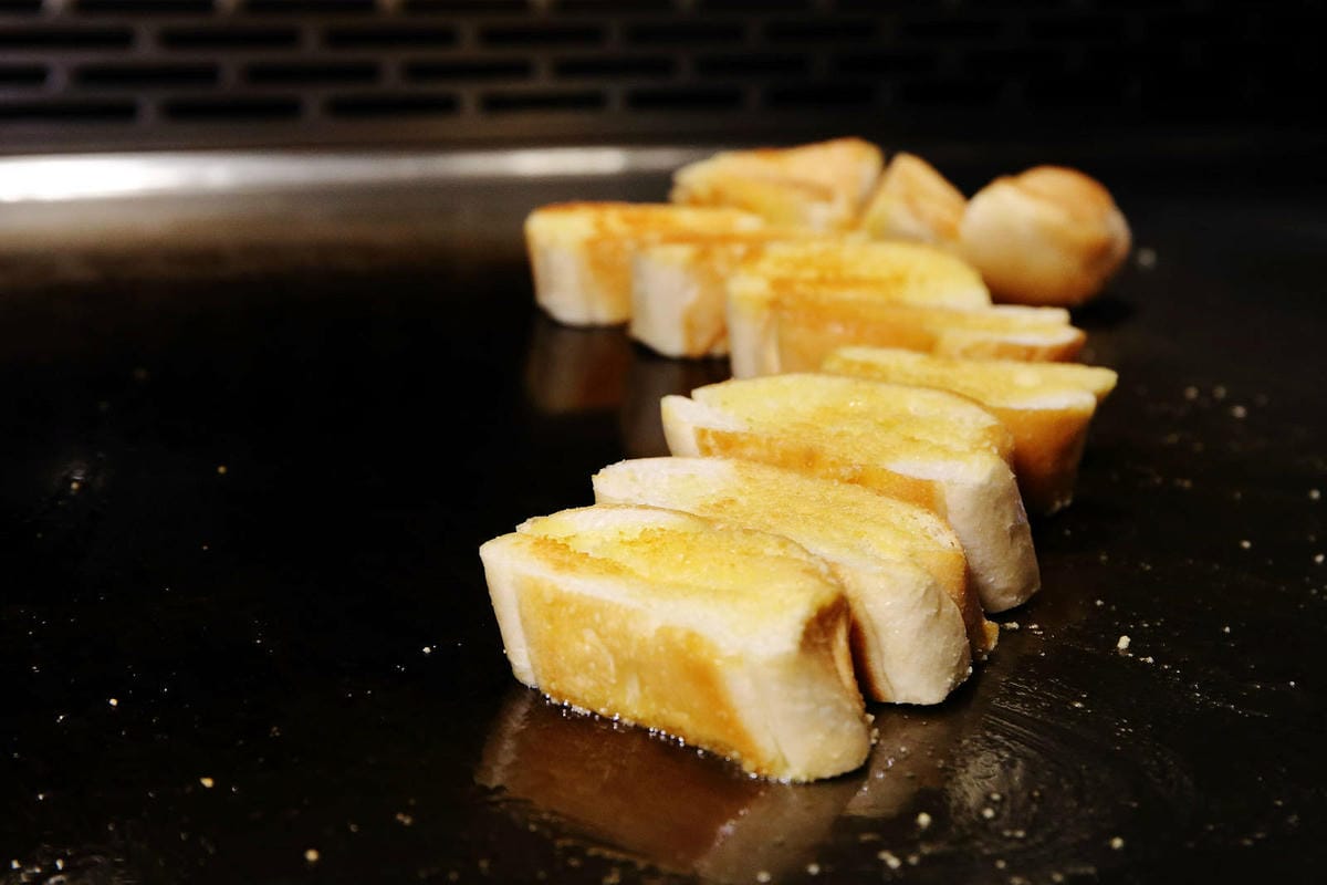 味屋居食 西湖店，和風料理｜餐酒館，嚴選頂級食材結合法式鐵板
