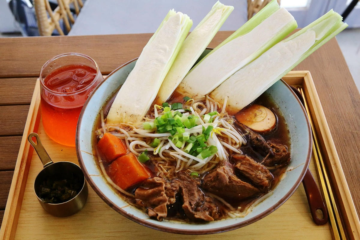 南投埔里超推薦景觀餐廳!虎嘯山嵐-厲害玻璃屋咖啡廳,山景第一