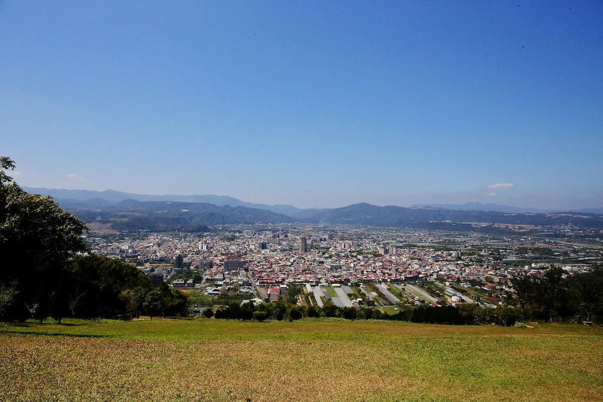 南投埔里超推薦景觀餐廳!虎嘯山嵐-厲害玻璃屋咖啡廳,山景第一