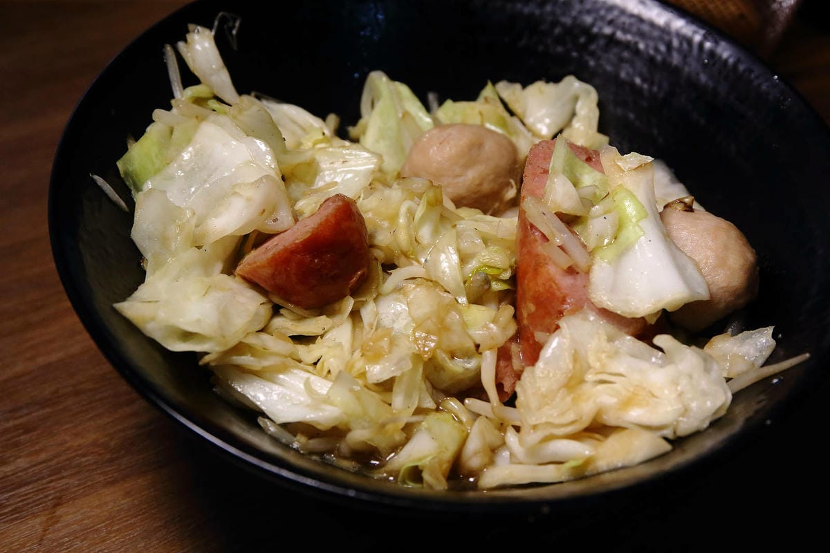 早安好食光x嘟比飯麵館，新店終於有很好吃的早午餐了！超強炒泡