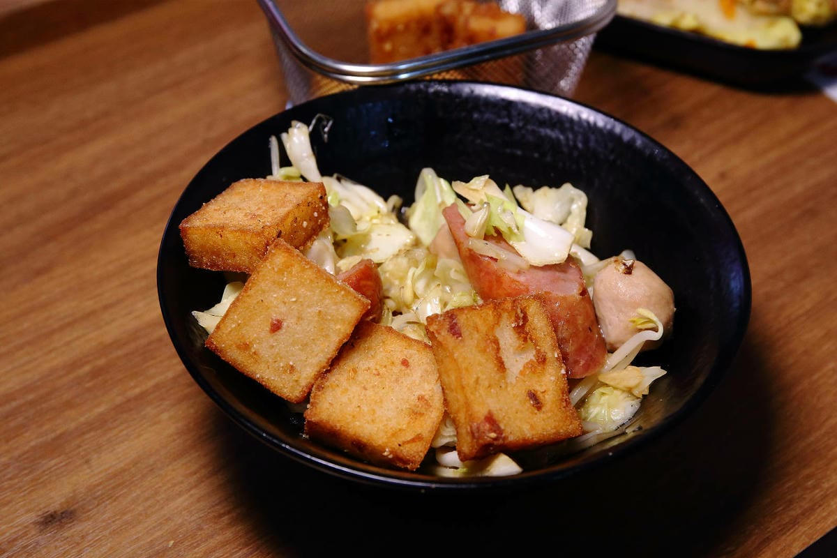 早安好食光x嘟比飯麵館，新店終於有很好吃的早午餐了！超強炒泡