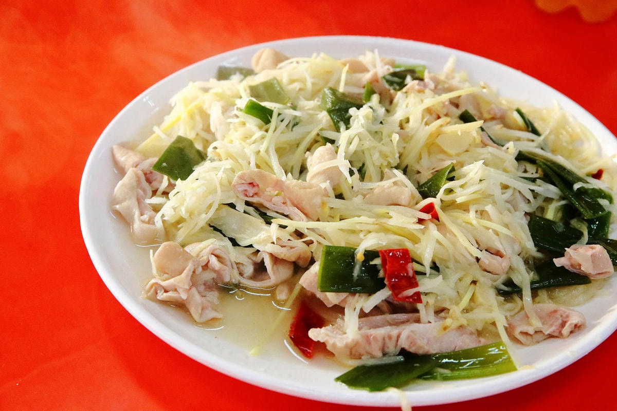 咱兜黃金脆皮雞,竹山紫南宮必吃美食,他們家脆皮烤雞有夠優秀,