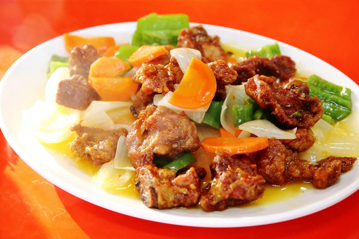 咱兜黃金脆皮雞,竹山紫南宮必吃美食,他們家脆皮烤雞有夠優秀,