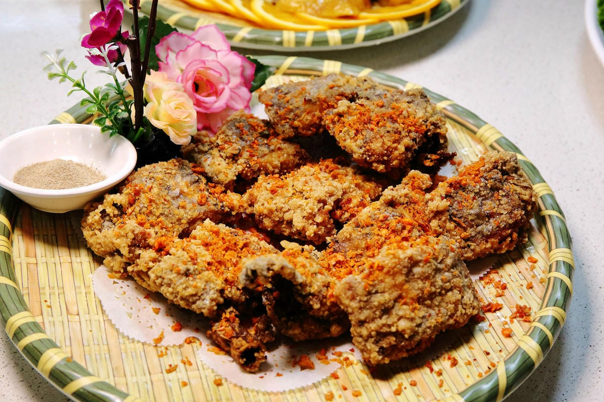 【宜蘭必吃】宜蘭5元生魚片！不用跑到屏東，礁溪江家深澳小漁村