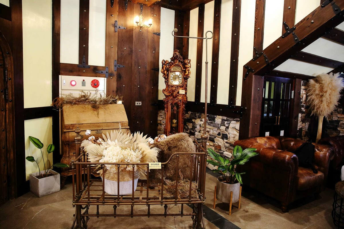 霍爾的移動城堡在埔里，藍色城堡X茱諾法式甜點，埔里超人氣甜點