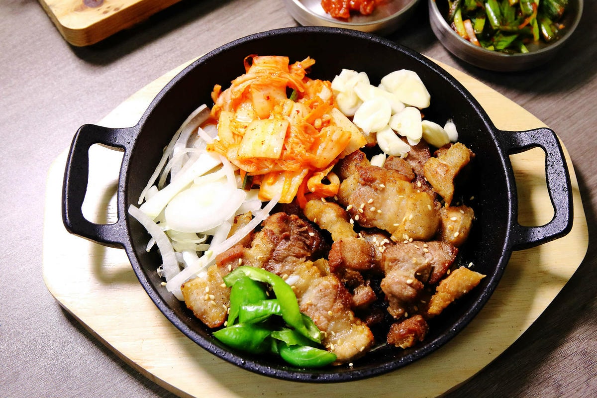 韓大媽韓式料理。中和新開幕道地韓式料理,平價高CP值餐廳,多