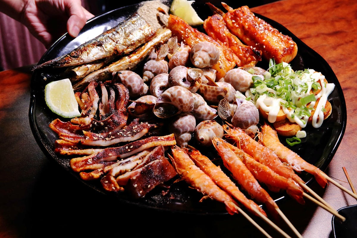 雞老闆景美店插旗景美夜市!當月壽星免費送桶仔雞!快揪團一起爽