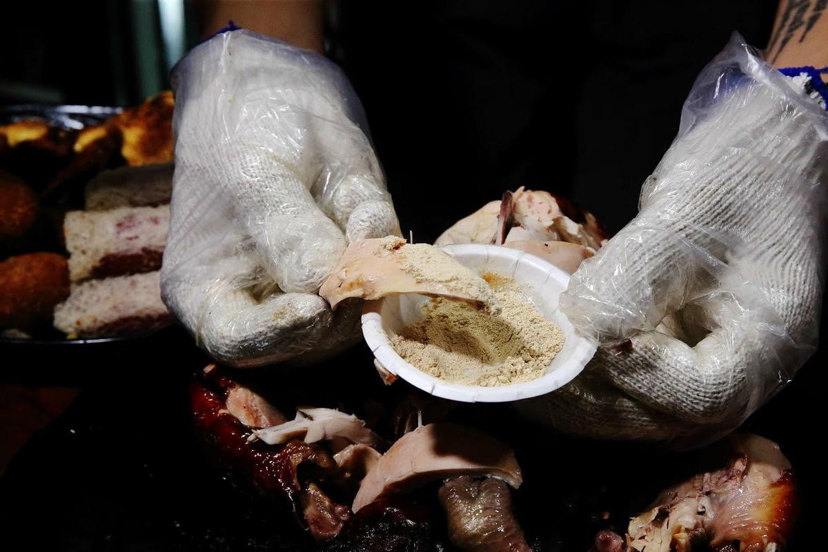 雞老闆景美店插旗景美夜市!當月壽星免費送桶仔雞!快揪團一起爽